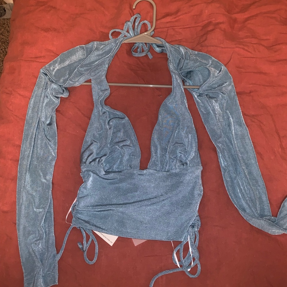 Blue cut-out long sleeve top